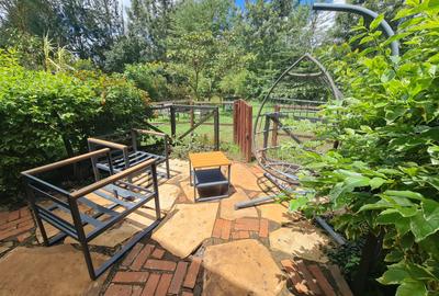 2 Bed House with En Suite at Near The Hub - 3