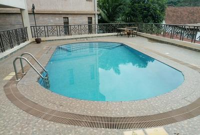 2 Bed Apartment with En Suite in Kilimani - 2
