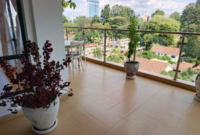 Serviced 3 Bed Apartment with En Suite in Brookside - 4