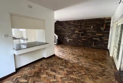 3 Bed Townhouse with En Suite in Westlands Area - 4