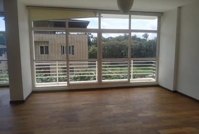 4 Bed Villa with En Suite in Lavington