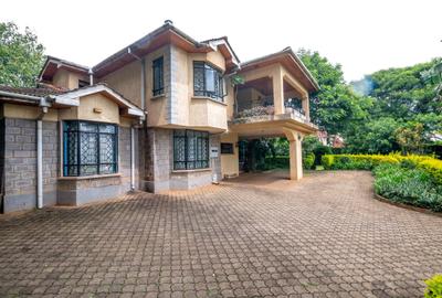 4 Bed House with En Suite in Kitisuru