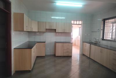 4 Bed Apartment with Borehole at Off Limuru Road - 4
