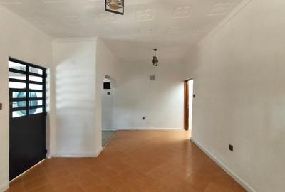 2 Bed House with En Suite in Karen - 3