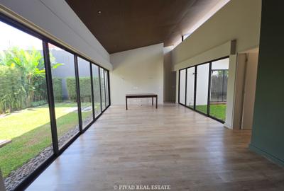 3 Bed Townhouse with Swimming Pool in Runda - 3