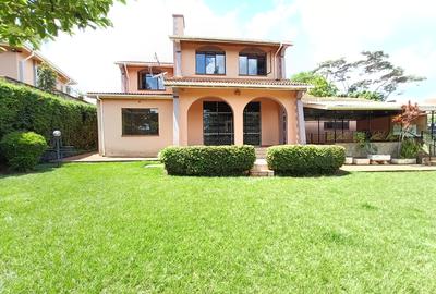 5 Bed House with En Suite in Runda - 3