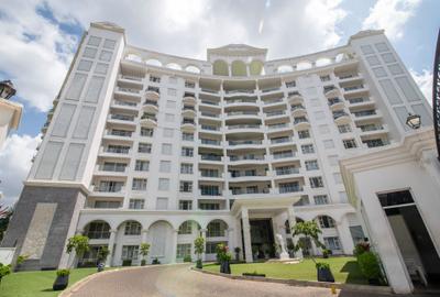 2 Bed Apartment with En Suite in Parklands