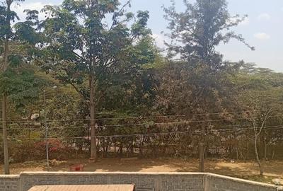 5 Bed House with En Suite in Garden Estate - 2