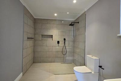 Serviced 3 Bed Apartment with En Suite in Runda - 2