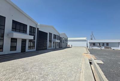 3,500 ft² Warehouse with Parking in Eastern ByPass