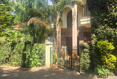 4 Bed Townhouse with En Suite in Brookside - 4