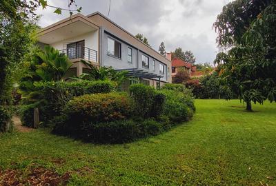 4 Bed House with En Suite in Runda
