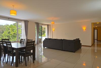 4 Bed Apartment with En Suite in General Mathenge