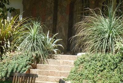 3 Bed House with Garden in Muthaiga - 2