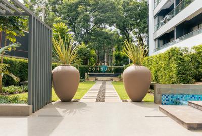 4 Bed Apartment with En Suite in Riverside