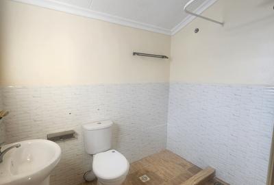 3 Bed House with En Suite in Karen - 3