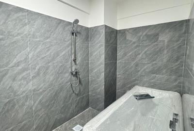 4 Bed Apartment with En Suite in Kilimani - 2