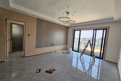 2 Bed Apartment with En Suite in Riverside - 2