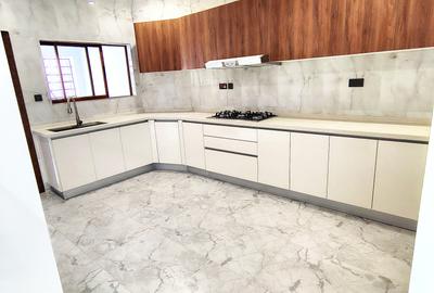 Furnished 3 Bed Apartment with En Suite at Kileleshwa - 4