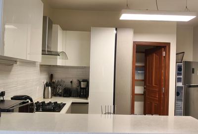 Serviced 4 Bed Apartment with En Suite at Parklands - 4