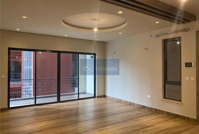 3 Bed Apartment with En Suite in Kileleshwa