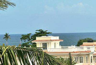 4 Bed Villa with En Suite in Diani - 2