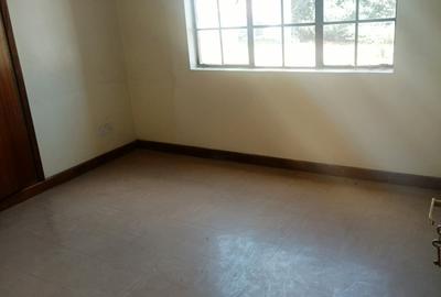 3 Bed Apartment with Borehole in Kileleshwa