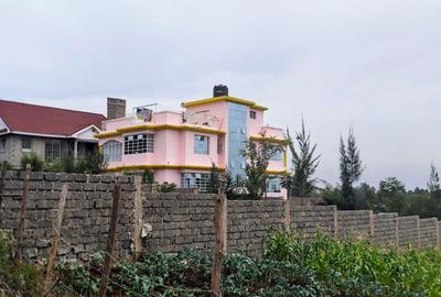 6 Bed House with En Suite at Matasia