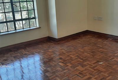 5 Bed Townhouse with En Suite in Lavington