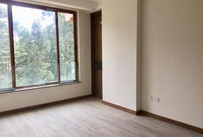 2 Bed Apartment with En Suite in Westlands Area