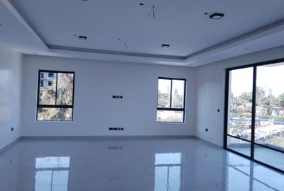 3 Bed Apartment with En Suite at Simba Road