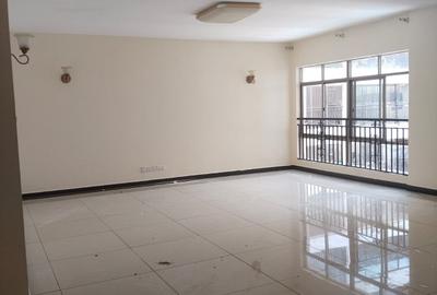 3 Bed Apartment with En Suite in Lavington - 2