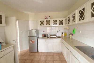 2 Bed Apartment with En Suite at Near Sarit Centre Westlands Nairobi