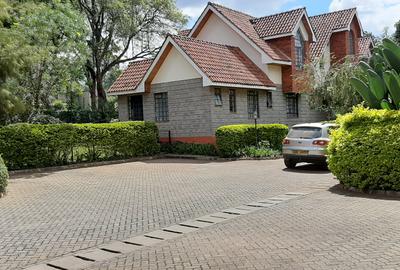 4 Bed Townhouse with En Suite in Lavington