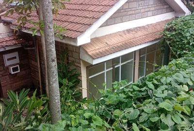 6 Bed House with En Suite at Karen - 2