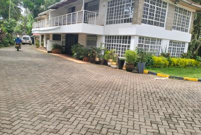 2,300 ft² Commercial Property with Fibre Internet in Westlands Area - 4