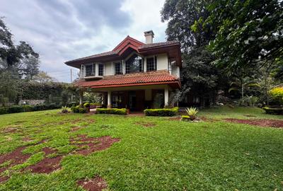 5 Bed Townhouse with En Suite in Rosslyn