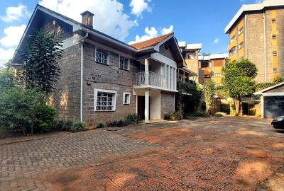 5 Bed House with En Suite in Kileleshwa - 2