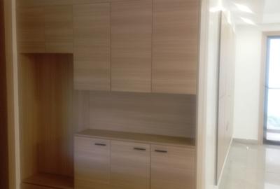 Serviced 3 Bed Apartment with En Suite in Riverside - 4