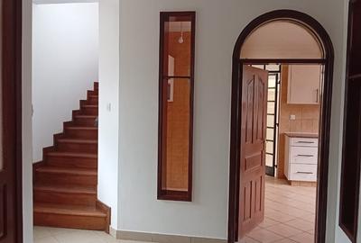 4 Bed Townhouse with En Suite at James Gichuru - 3