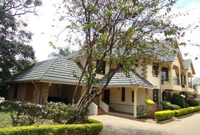 5 Bed Townhouse with En Suite in Kileleshwa