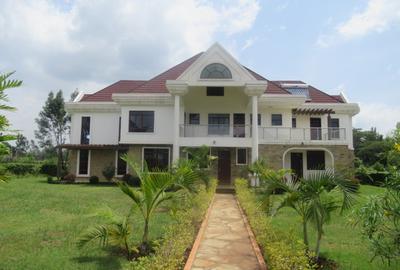 5 Bed Villa with En Suite in Karen