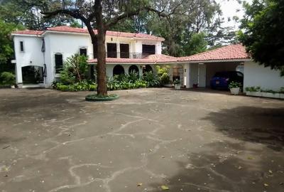 4 Bed Villa with En Suite in Muthaiga