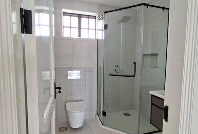 4 Bed Townhouse with En Suite in Westlands Area - 3