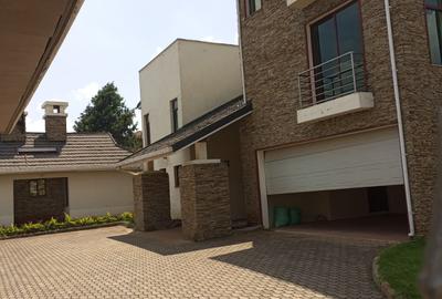 5 Bed House with En Suite in Karen