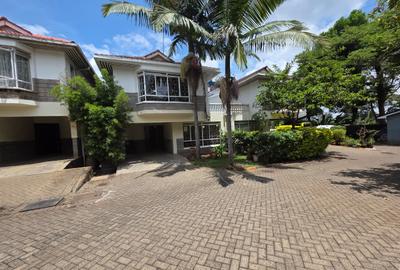 4 Bed Townhouse with En Suite at Dennis Pritt - 4