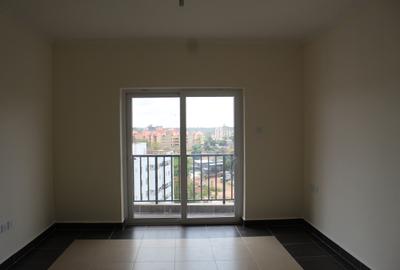 2 Bed Apartment with En Suite at Hatheru Road