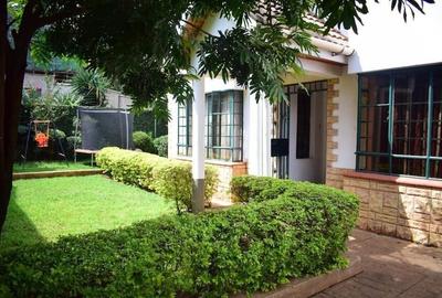 5 Bed Townhouse with Swimming Pool in Lavington