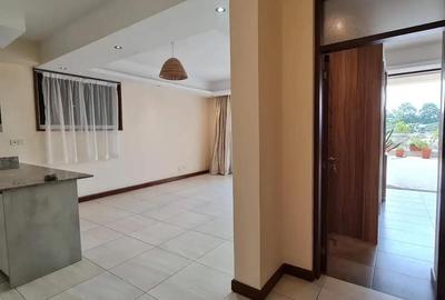 2 Bed Apartment with En Suite in Spring Valley