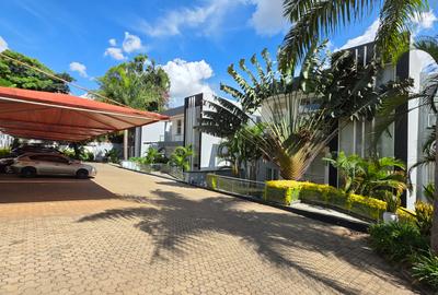 5 Bed Townhouse with En Suite at Shanzu Road - 3